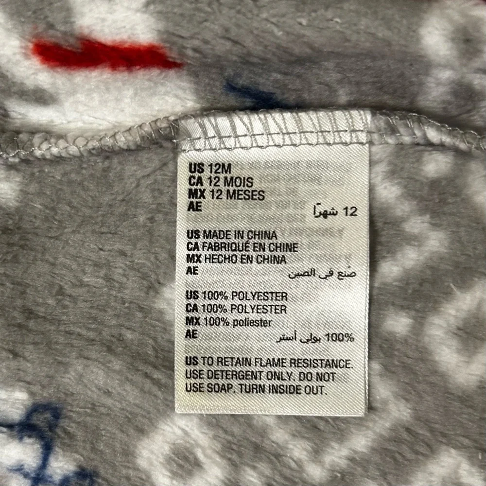 Macy's‎ Holiday Winter Fleece Baby/Toddler Footed Pajama. NWT.